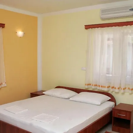 And By The Sea - 3097 Guest house