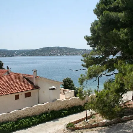 And By The Sea - 3097 Guest house