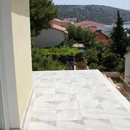 And By The Sea - 3097 3* Rogoznica (Sibenik-Knin)